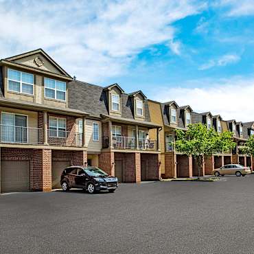 Apartments For Rent With Garage In Commerce Township Mi