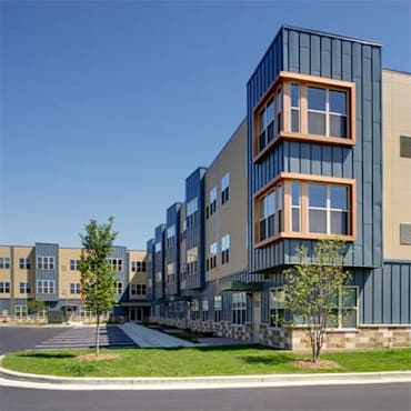 Bishops Creek Family Housing, LLC. Apartments - Milwaukee ...