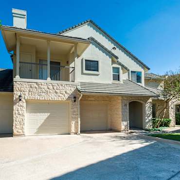 Somerset Townhomes Apartments - Austin, TX 78731