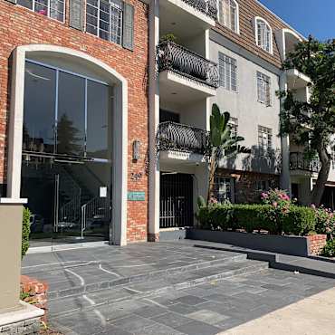 249 S Lafayette Park Pl Apartments - Los Angeles, CA 90057