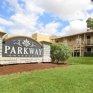 Parkway Gardens Apartments Longview Tx 75605