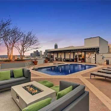 54 Rainey St Apartments - Austin, TX 78701