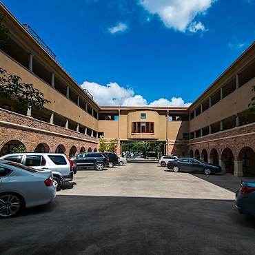 The Tuscany Apartments Austin Tx 78703