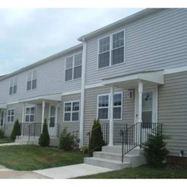 Mitchel Complex LLC Apartments - East Meadow, NY 11554