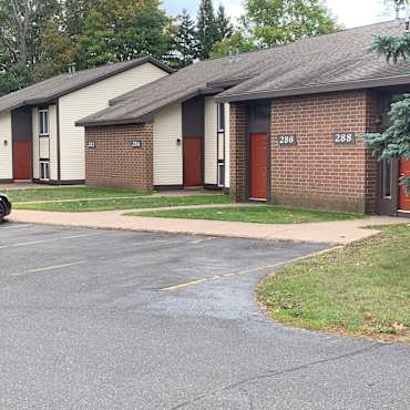 Whetstone Village Apartments - Marquette, MI 49855