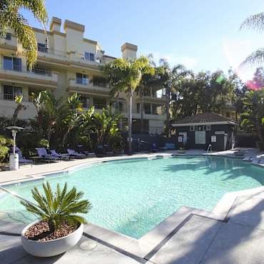 Malibu Beach Villas Apartments