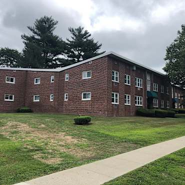 Davis Commons Apartments - Brockton, MA 02302