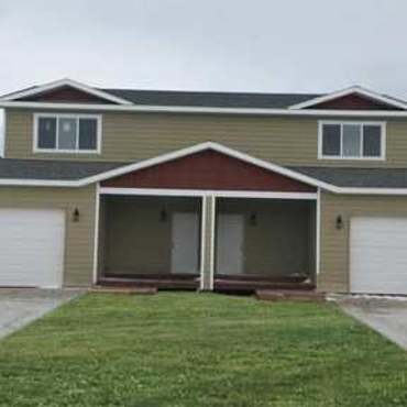 Tara Amp Hunters Run Townhomes Apartments Watford City Nd