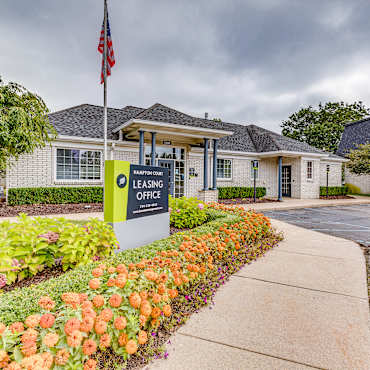 Hampton Court Apartments Westland MI 48185