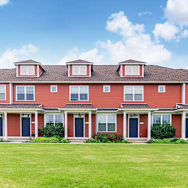 Erie Station Village Apartments - West Henrietta, NY 14586