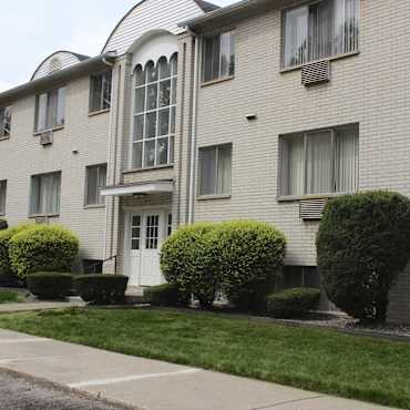 Country Club Manor Apartments Flint Mi 48507