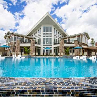 The Residences at New Longview Apartments - Lees Summit, MO 64081