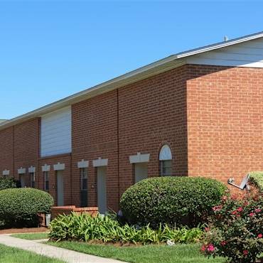 Apartments For Rent In Armstrong Atlantic State University Ga 116 Rentals Apartmentguide Com