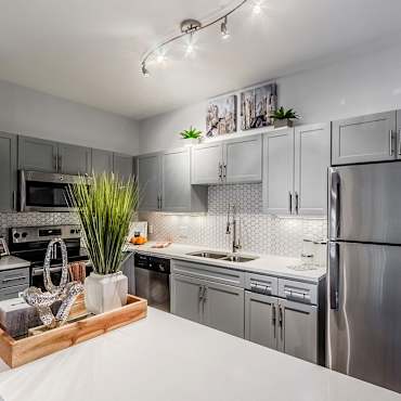 Urban House Apartments Dallas Tx 75203