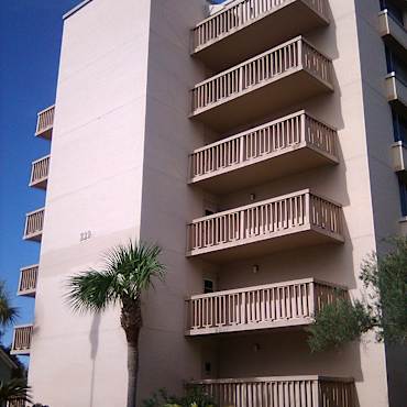 Westminster Canterbury Apartments - Daytona Beach, FL 32114