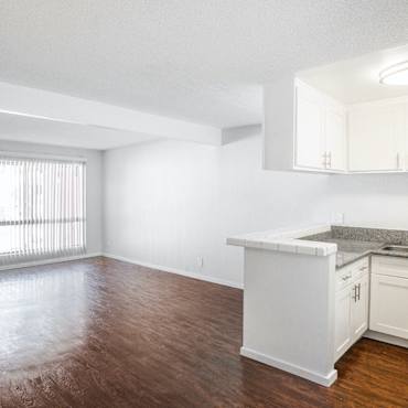 Allure Canoga Park Apartments Canoga Park Ca 91304