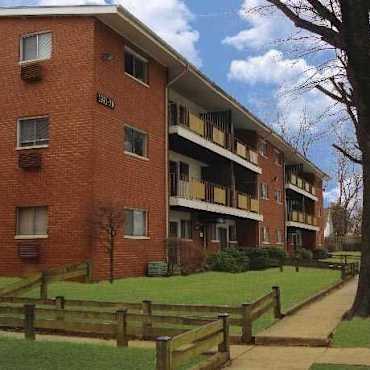 Rochelle Hall Apartments District Heights Md 20747