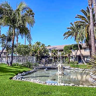 Mediterranean Apartments Whittier