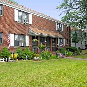 Richfield Village Apartments - Clifton, NJ 07012