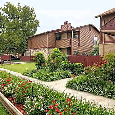 Quail Creek Apartments Oklahoma City Ok 73120