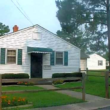 College Court Apartments Wilson NC 27893