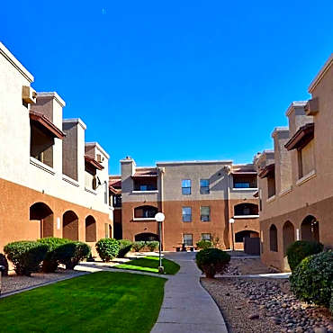 Ranchwood Apartments Glendale Az 85301