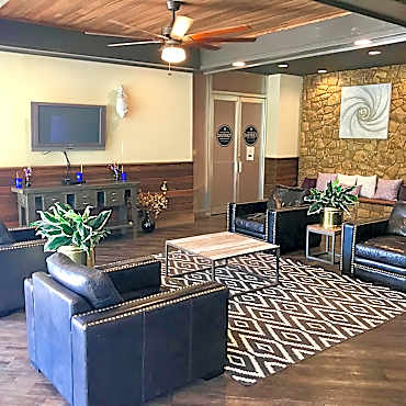 District At West Market Apartments Greensboro Nc 27401