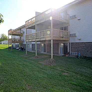 Royalwood Apartments Cleveland Oh 44133