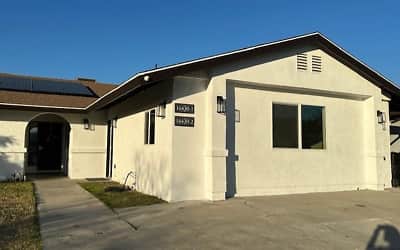 Rooms for rent in Fontana, CA