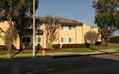 Langdon Park at West Covina - Apartments in West Covina, CA