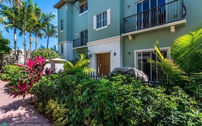 Apartments for Rent in Downtown Boca, Boca Raton, FL