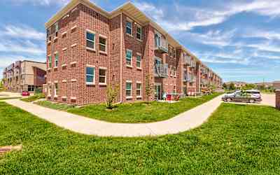 brick towne at signature village apartments for rent ankeny ia rentals com