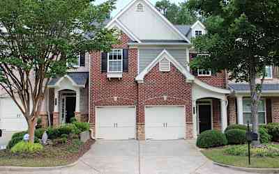 roswell village apartments ga