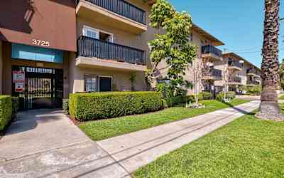 sycamore canyon apartments riverside ca