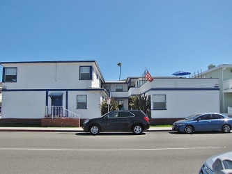 1703 W Balboa Blvd unit 2 - Newport Beach, CA