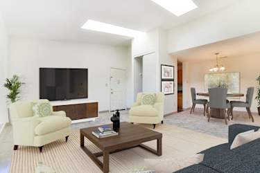 Cranbury Crossing Apartment Homes - East Brunswick, NJ