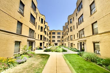 3823 N Greenview Ave unit EA9 - Chicago, IL