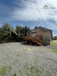 1570 W 11th Ave - Eugene, OR