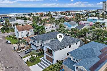 207 Lora St - Neptune Beach, FL