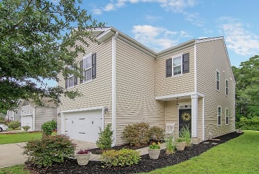 9798 Seed St unit Private - Summerville, SC
