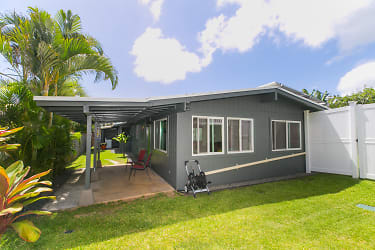 1049 Mokapu Blvd - Kailua, HI