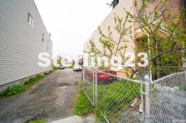32-52 30th St - undefined, undefined