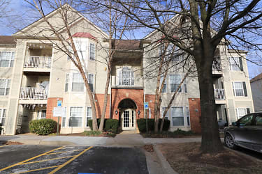 18809 Sparkling Water Dr unit 304 - Germantown, MD