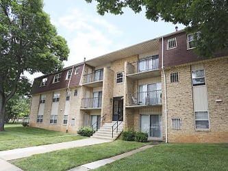 Village Of Pine Run Apartments & Townhomes* - Baltimore, MD