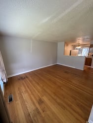 3903 Wiley Avenue&lt;/br&gt;Apt A - undefined, undefined