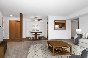 Courtyard Apartments - Saint Louis Park, MN