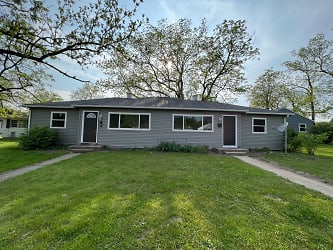 407 S 28th St - South Bend, IN
