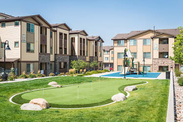 Estate At Woodmen Ridge Apartments - Colorado Springs, CO