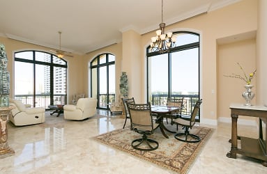 701 S Olive Ave #414 - West Palm Beach, FL