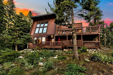 293 Glenmore Way unit B House - South Lake Tahoe, CA